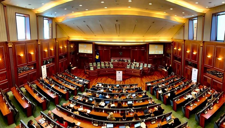 ngerci-per-zgjedhjen-e-presidentit-te-kosoves,-deshton-serish-seanca-parlamentare