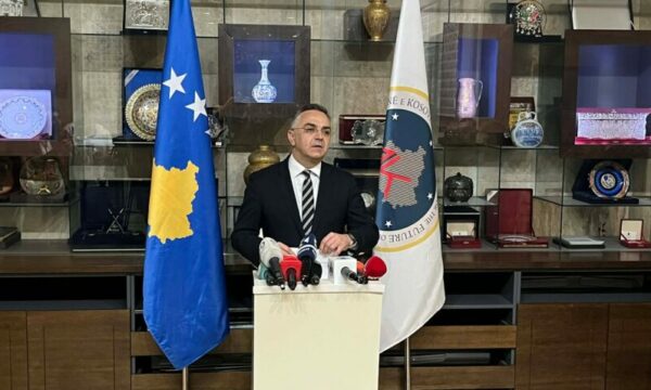 tahiri:-sonte-shpetoi-demokracia-ne-kosove