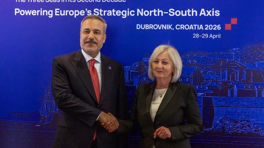 ministri-i-jashtem-turk-takohet-me-kryetaren-e-keshillit-te-ministrave-te-bosnje-e-hercegovines