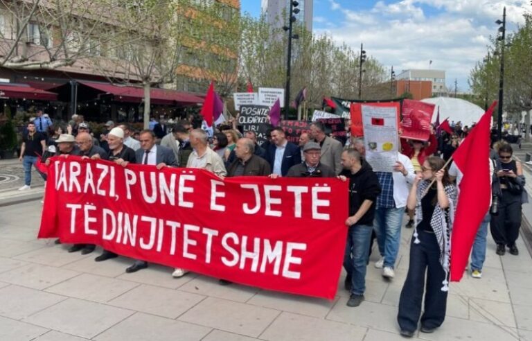 dita-e-punetoreve,-neser-protestohet-ne-prishtine