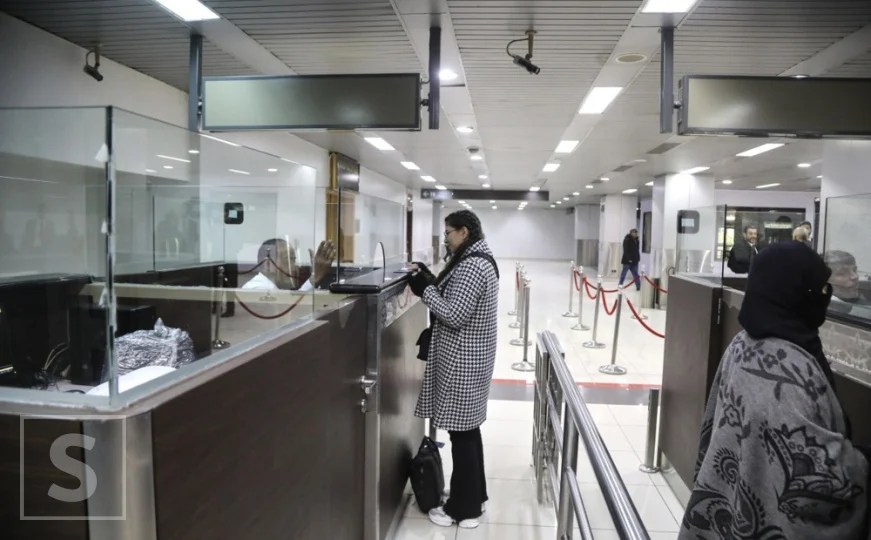 sistemi-i-ri-i-be-se,-kaos-ne-kufij