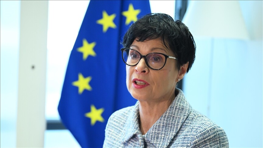 komisionerja-kos:-be-ja-do-te-fitoje-anetare-te-rinj,-mali-i-zi-i-pari,-i-ndjekur-nga-shqiperia