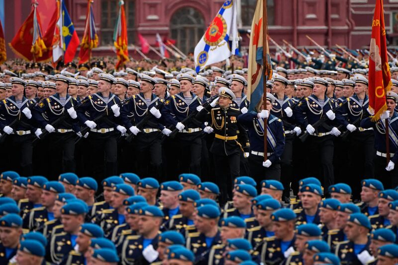 parada-ne-“sheshin-e-kuq”-si-kurre-me-pare,-pse-mosken-e-kaploi-heshtja