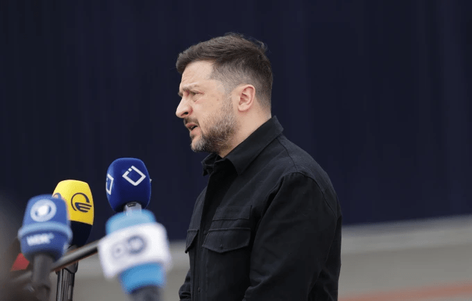 kremlini-akuzon-armenine-se-i-ka-ofruar-zelenskyt-platforme-“anti-ruse”