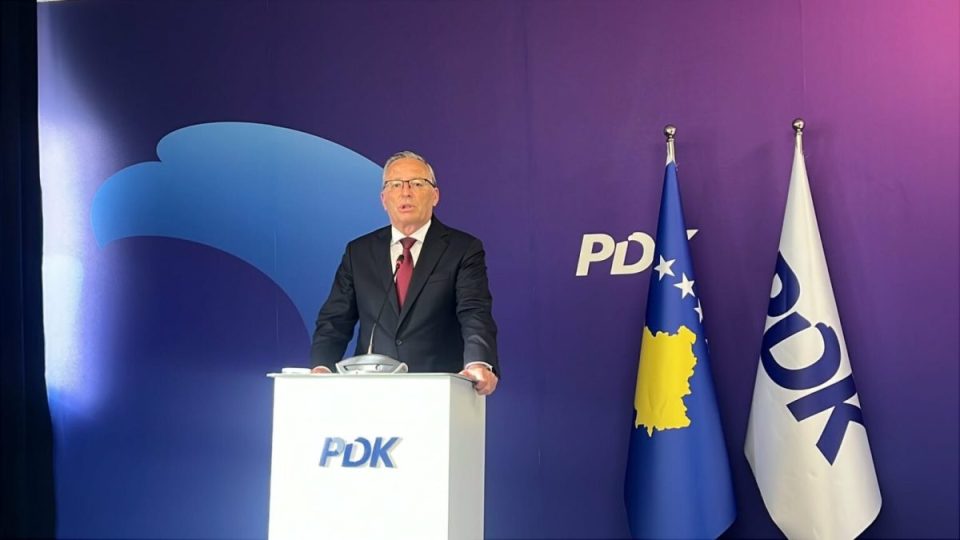 pdk-ja-refuzon-rikthimin-e-fatmir-limajt-ne-parti