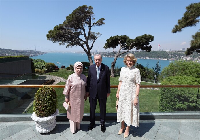 presidenti-erdogan-priti-ne-takim-mbretereshen-mathilde-te-belgjikes