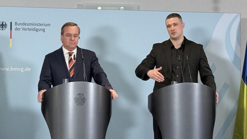 gjermania-synon-te-zgjeroje-zhvillimin-e-perbashket-te-armeve-me-teknologji-te-larte-me-ukrainen