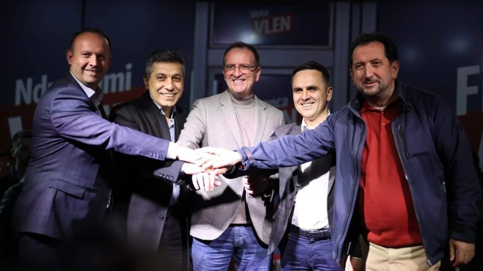 risi-ne-politiken-shqiptare-te-maqedonise:-quhet-vlen!