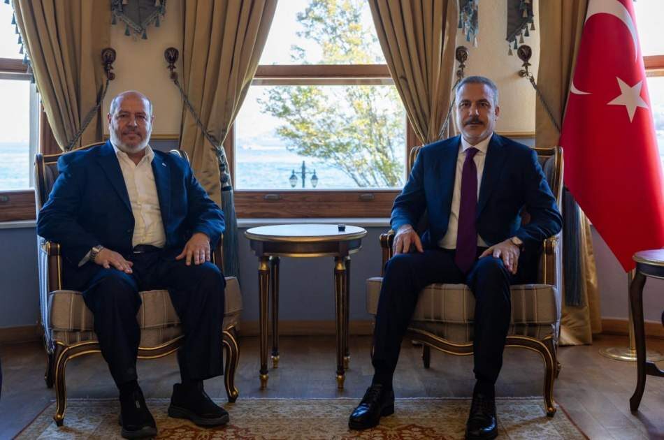 fidan-viziton-zyrtarin-e-hamasit-per-ngushellime-pas-vrasjes-se-djalit-te-tij-ne-nje-sulm-izraelit