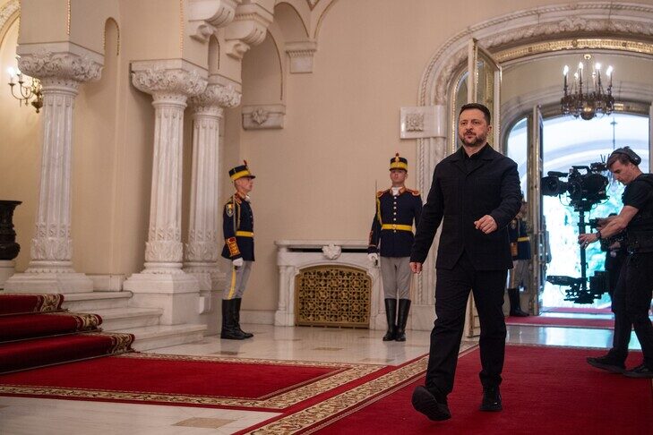 zelenskyy-mberrin-ne-rumani-per-te-marre-pjese-ne-samitin-e-bukureshtit