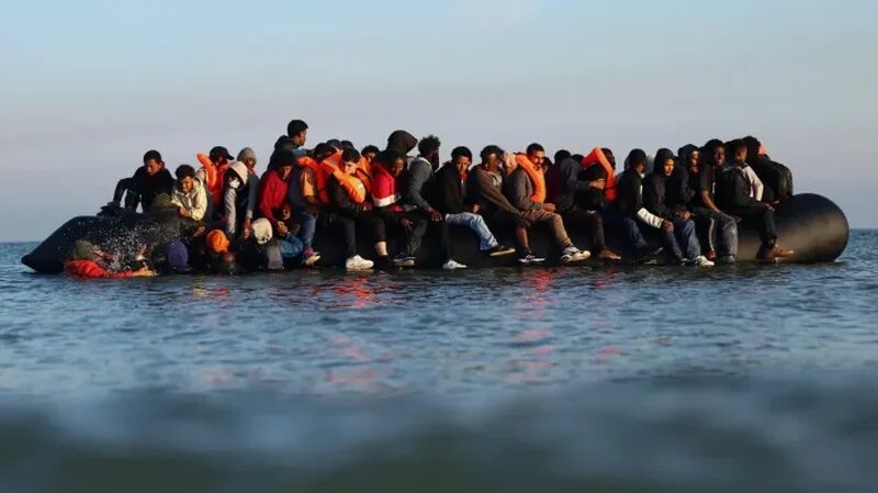 britania-e-madhe-mbeshtet-planin-per-te-pershpejtuar-debimin-e-emigranteve-te-paligjshem