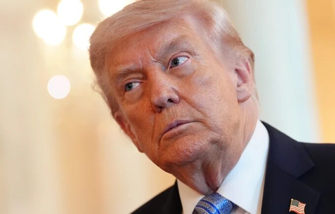 trumpi-paralajmeron-se-iranit-po-i-“mbaron-koha”-per-arritjen-e-marreveshjes