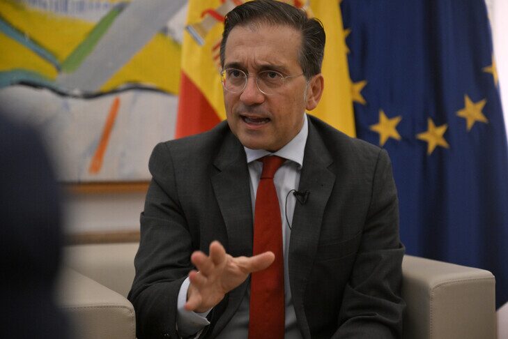 spanja-therret-te-ngarkuarin-me-pune-izraelit-per-trajtimin-“monstruoz”-ndaj-aktivisteve-te-flotiljes-humanitare