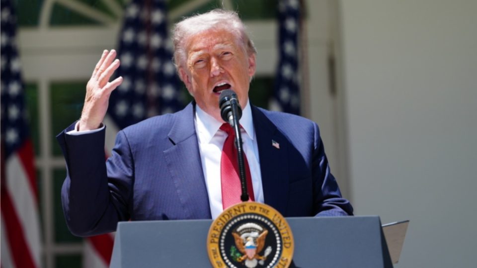 konflikti-me-iranin,-mediat-amerikane:-trump-po-shqyrton-planet-per-bombardime-te-reja!