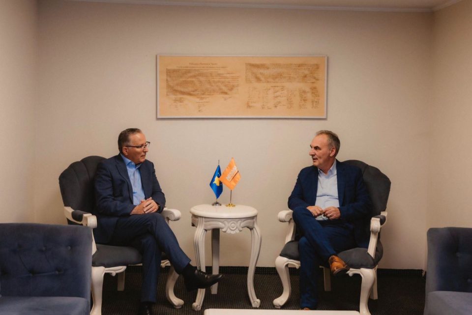 hamza:-fatmir-limaj-do-ta-mbeshtese-pdk-ne-ne-zgjedhjet-e-7-qershorit