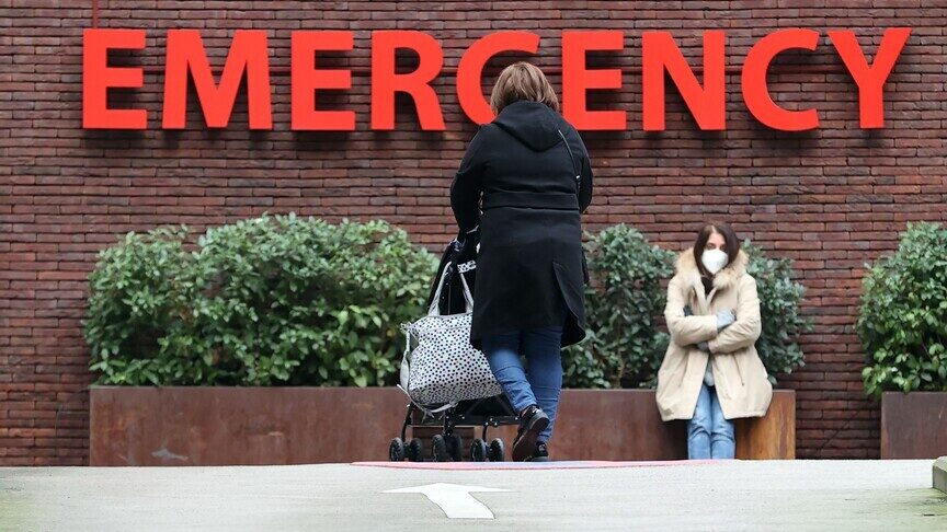 belgjika-rishperndan-udhezimet-emergjente-per-ebolen-pas-alarmit-te-rreme-ne-spital