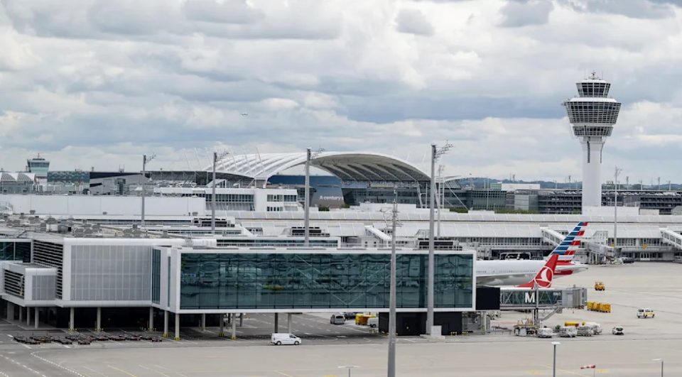tjeter-incident-me-dron,-mbyllet-per-me-shume-se-nje-ore-aeroporti-i-mynihut-ne-gjermani!-disa-fluturime-u-pezulluan