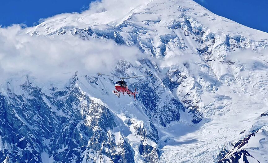 3-alpiniste-letoneze-te-vdekur-dhe-1-i-shpetuar-pas-renies-ne-malin-me-te-larte-te-amerikes-se-veriut