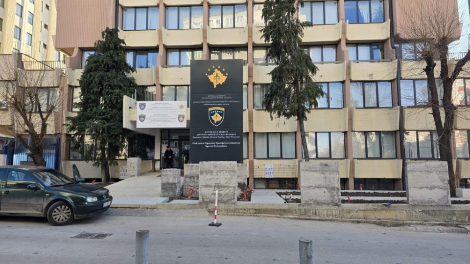 aktakuze-ndaj-pese-personave-per-krime-lufte-ne-fushe-kosove