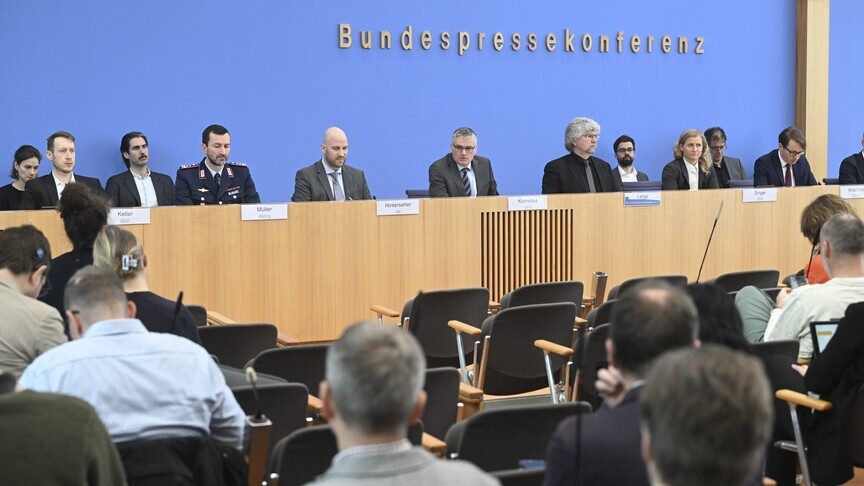 gjermania-u-ben-thirrje-iz’raelit-dhe-iranit-te-ulin-ten’sionet-dhe-te-rifillojne-bisedimet-diplomatike