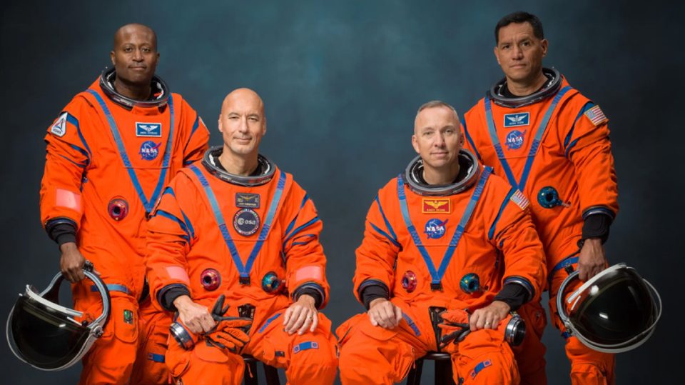 artemis-iii-drejt-henes,-nasa-dhe-spacex-zbulojne-planin-e-misionit-te-madh-te-vitit-2027-dhe-ekuipazhin