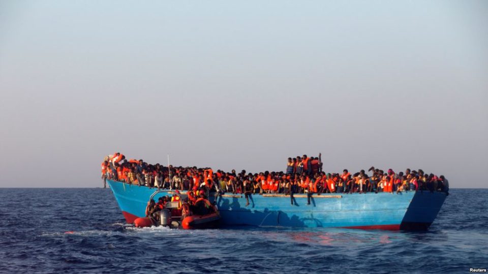 mbi-1.300-migrante-vdiqen-ne-pese-muajt-e-pare-te-vitit-2026-duke-u-perpjekur-te-arrijne-ne-brigjet-spanjolle