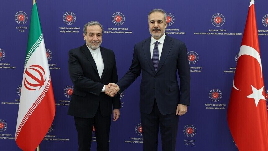 ministrat-e-jashtem-te-turqise-dhe-iranit-diskutojne-mbi-marreveshjen-shba-iran