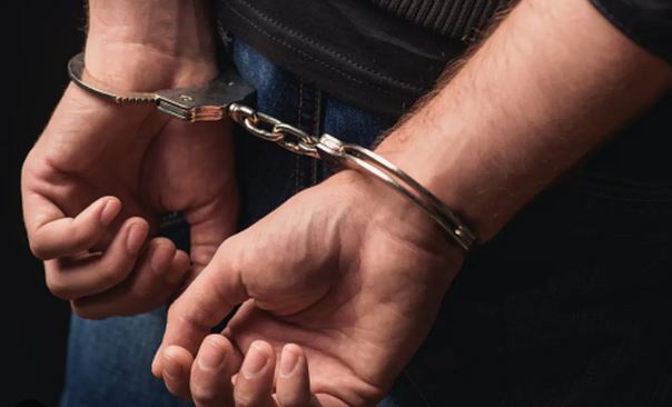 arrestohet-ne-belgjike-shqiptari-i-denuar-me-burgim-te-perjetshem-per-vrasje-dhe-trafik-droge