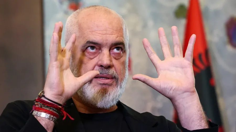 pikiata-e-frikshme-e-edi-rames:-nga-“qytetari-me-mision”-te-autokrati-ne-panik