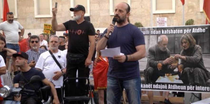 rama,-fiks-si-berisha-ne-akuza:-pse-dritan-goxhaj-duhet-ta-hedhe-ne-gjyq-kryeministrin-me-mendje-izraelite