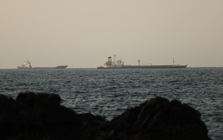 pretendohet-se-irani-ka-kthyer-mbrapsht-3-cisterna-te-huaja-ne-hormuz