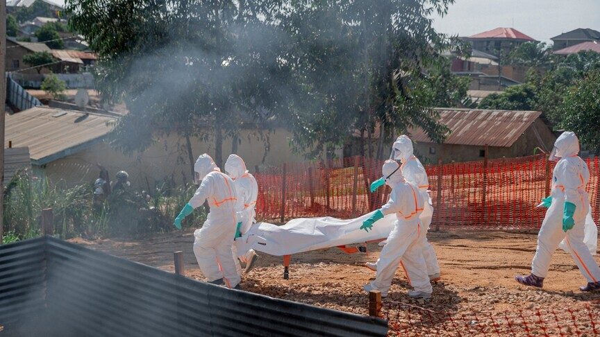rastet-me-ebola-ne-kongo-kalojne-1.200,-qeveria-perballet-me-rezistencen-e-komuniteteve