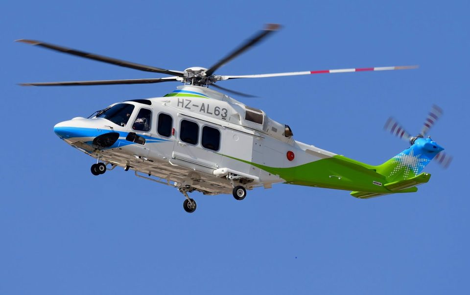 rrezohet-nje-helikopter-ne-arabine-saudite,-humbin-jeten-14-persona