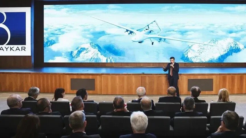 kreu-i-kompanise-turke-baykar:-avionet-luftarake-pa-pilot-do-t’i-zevendesojne-avionet-me-pilot-brenda-30-viteve