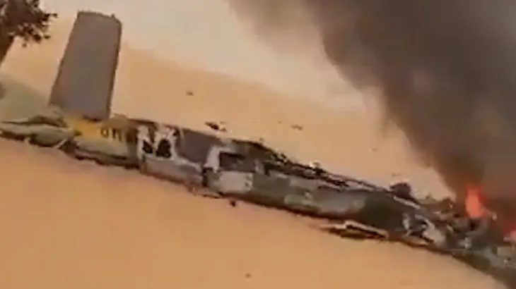 luftetaret-tuareg-pretendojne-se-rrezuan-nje-helikopter-rus-ne-mali
