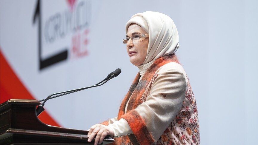 zonja-e-pare-e-turqise,-emine-erdogan-do-te-prese-bashkeshortet-e-lidereve-ne-samitin-e-nato-s-ne-ankara