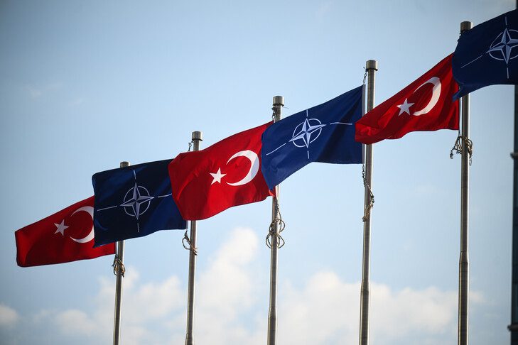 estonia:-takimi-i-nato-s-ne-ankara-do-te-jete-“samiti-i-rezultateve”,-ndersa-aleatet-rrisin-shpenzimet-e-mbrojtjes