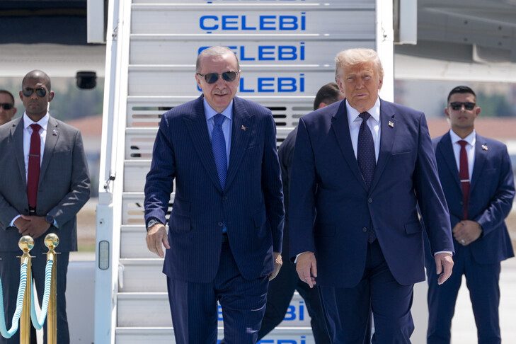 presidenti-turk-erdogan-pret-trumpin-ne-ankara
