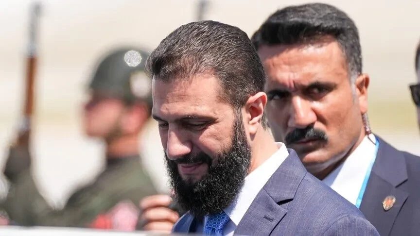 sharaa:-siria-ka-bere-arritje-te-madhe-me-heqjen-e-sanksioneve-te-shba-se-dhe-mbeshtetjen-nga-turqia-dhe-vendet-e-gjirit
