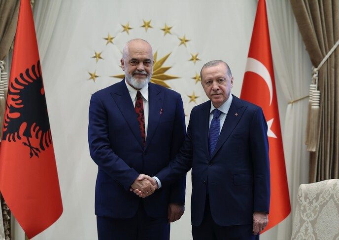 presidenti-i-turqise-erdogan-priti-ne-takim-kryeministrin-e-shqiperise-rama