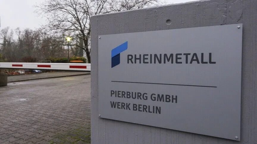 aktiviste-propalestineze-bllokojne-rrugen-drejt-fabrikes-rheinmetall,-kerkojne-ndalimin-e-mbeshtetjes-per-izraelin