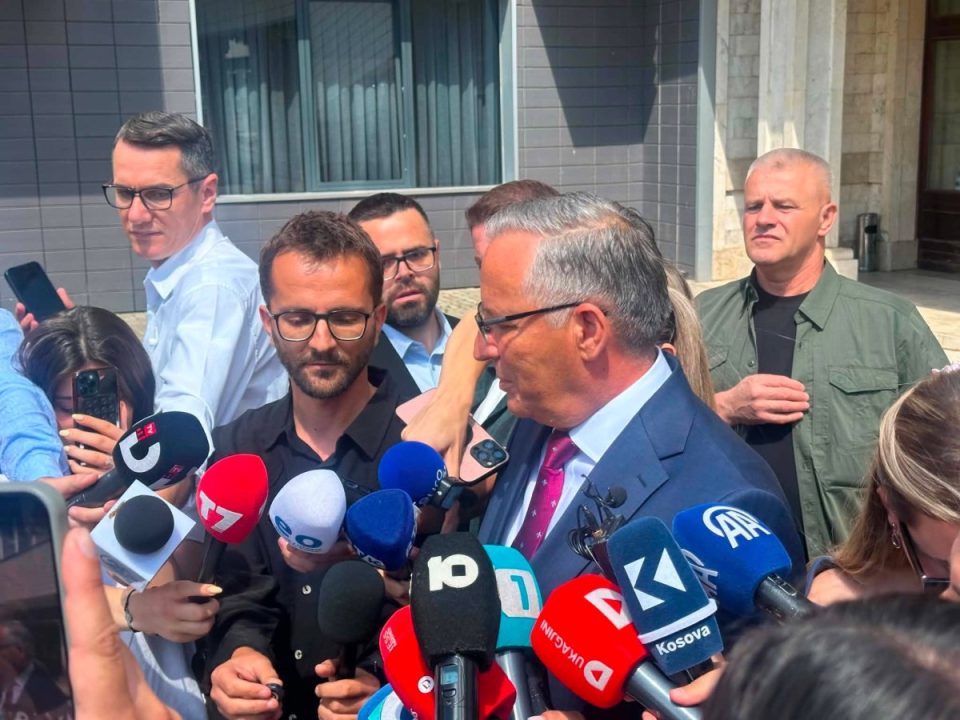 hamza-pas-takimit-me-kurtin:-pdk-mbetet-ne-opozite,-zgjedhja-e-presidentit-kerkon-bashkepunim-me-lvv-ne
