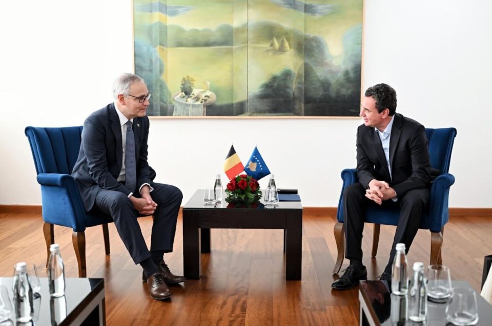 kurti-pret-ambasadorin-belg-ne-takim-lamtumires:-do-te-jete-gjithmone-i-mireseardhur-ne-kosove