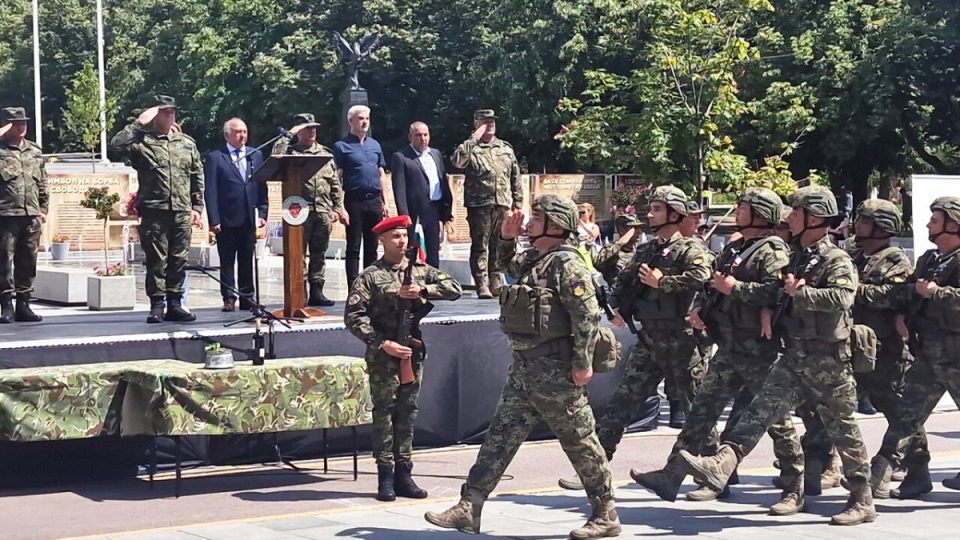 kontingjenti-bullgar-i-bashkohet-kfor-it-per-te-forcuar-sigurine-ne-kosove