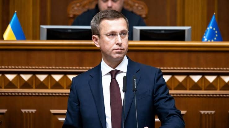 parlamenti-i-ukraines-miraton-serhii-koretskyi-si-kryeminister-te-ri
