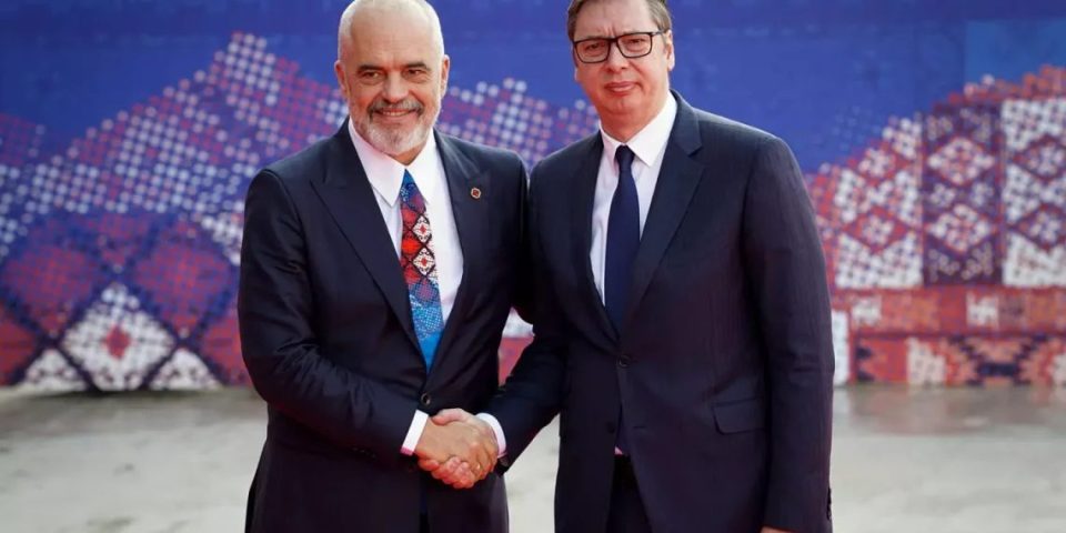 nacionalist-jo,-patriot-jo:-cfare-dreqin-eshte-kryeministri-yne?