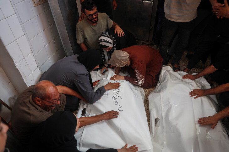 te-pakten-12-palestineze-te-vrare-ne-sulmet-izraelite-ne-gaza-gjate-24-oreve-te-fundit