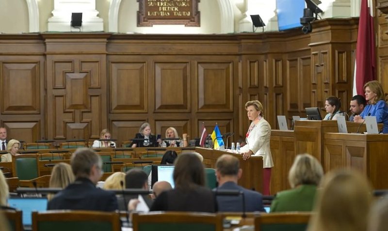 perhapja-e-propagandes,-letonia-ndalon-librat,-gazetat-dhe-videolojerat-nga-rusia-dhe-bjellorusia