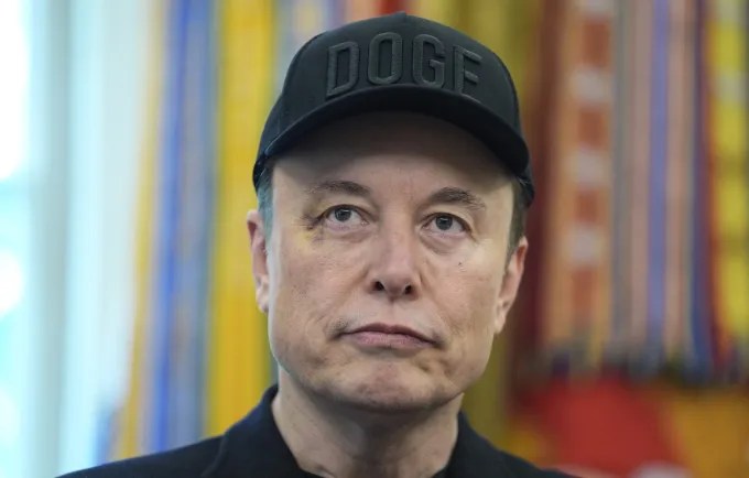 musk:-ne-vitin-2036-parate-nuk-do-te-kene-me-rendesi