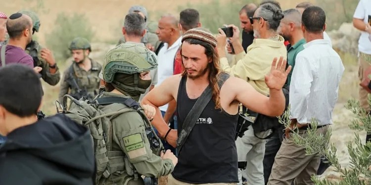 horrori-i-koloneve-ne-bregun-perendimor:-njihuni-me-barbaret-qe-kane-shenjestruar-edhe-shqiperine